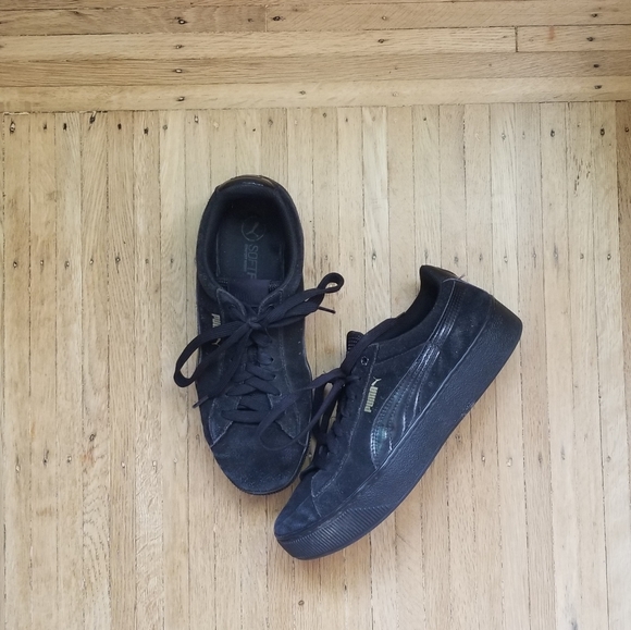 Black suede platforms puma's - Picture 3 of 3